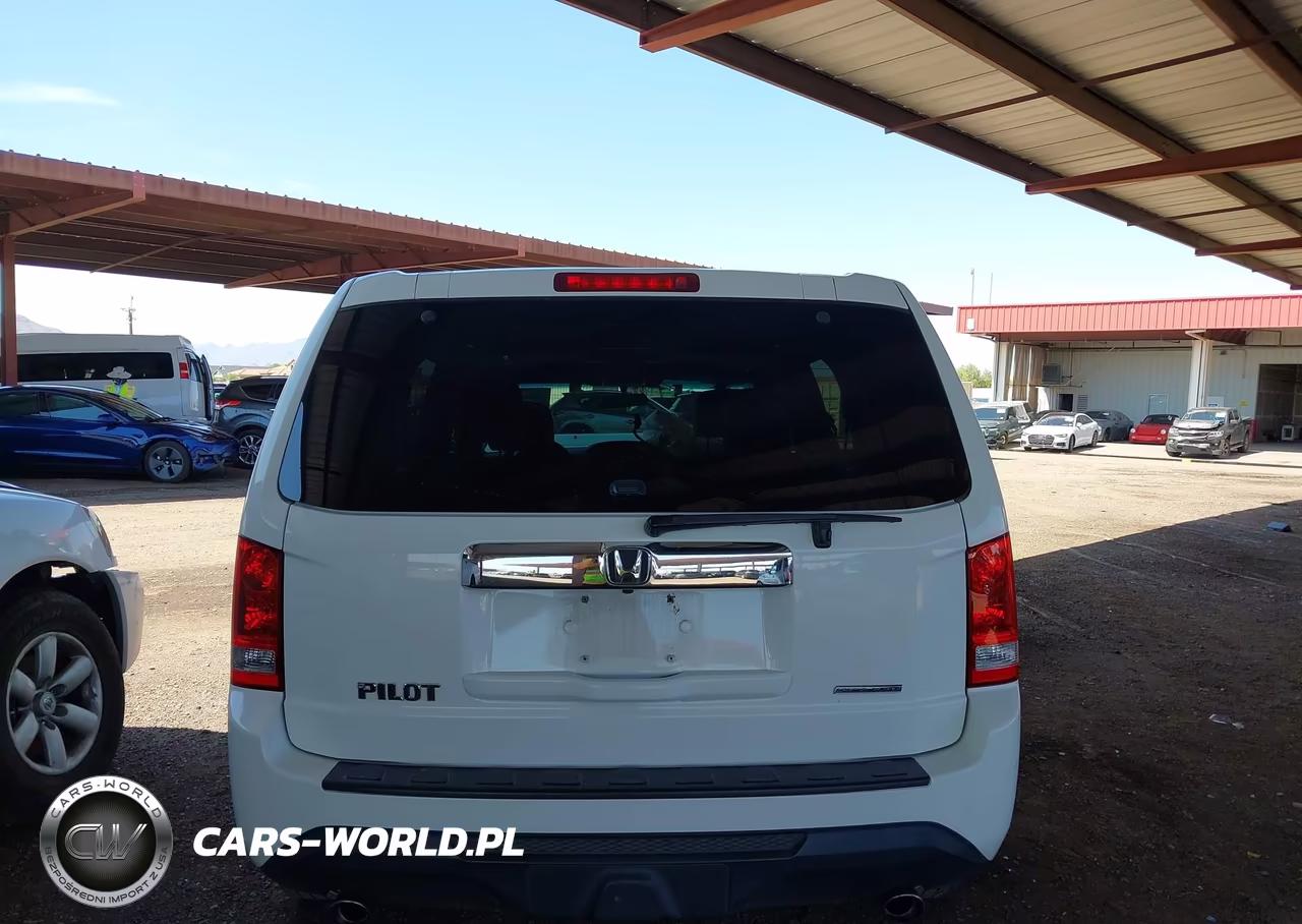 2015 Honda Pilot Se VIN:5FNYF3H33FB033828 - 17