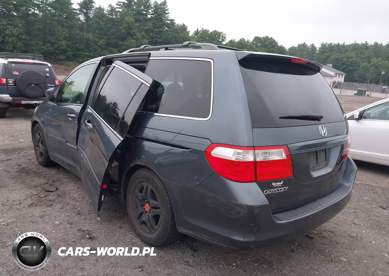 2006 Honda Odyssey Ex VIN:5FNRL38406B426286 - 3