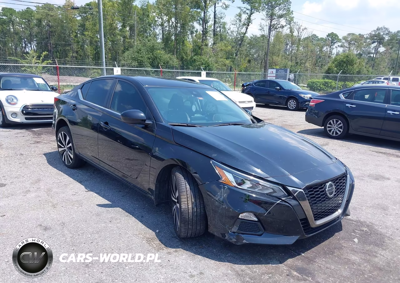 2022 Nissan Altima Sr Intelligent Awd