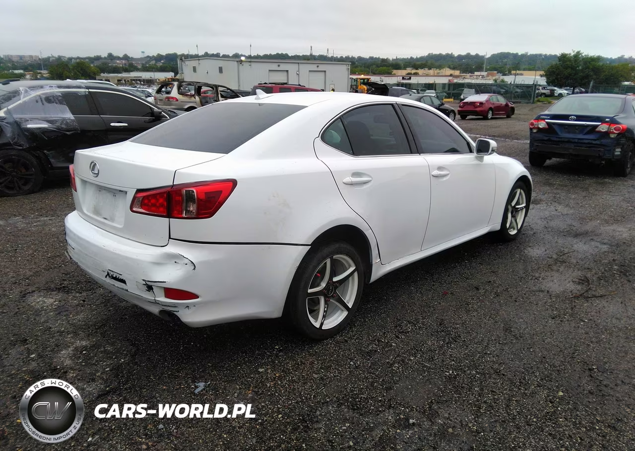 LEXUS IS 250 VIN:JTHCF5C27B5045141 - 4