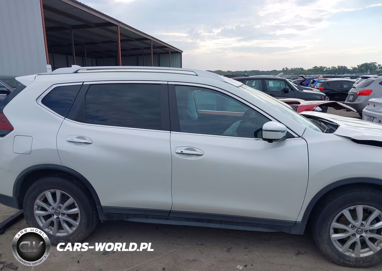 2018 Nissan Rogue Sv VIN:KNMAT2MV7JP516278 - 13