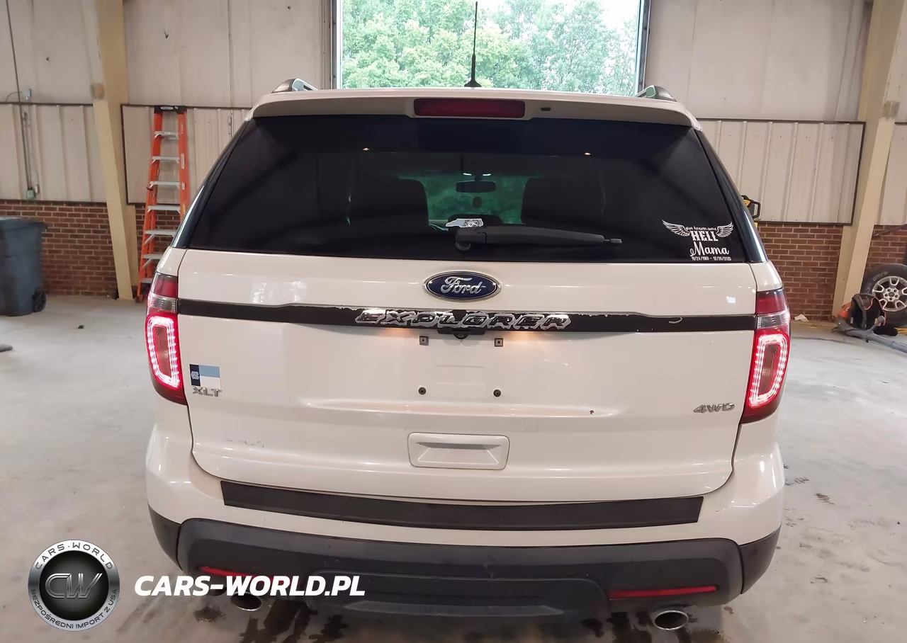 2015 Ford Explorer Xlt VIN:1FM5K8D82FGC32559 - 16