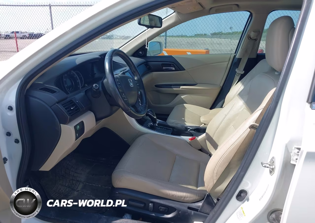 2014 Honda Accord Touring VIN:1HGCR3F9XEA009656 - 5