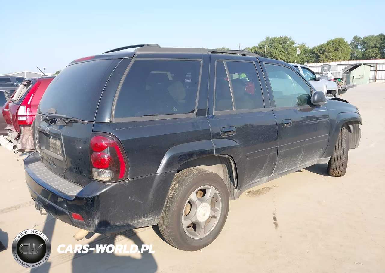 2008 Chevrolet Trailblazer Lt VIN:1GNDS13S882126337 - 4