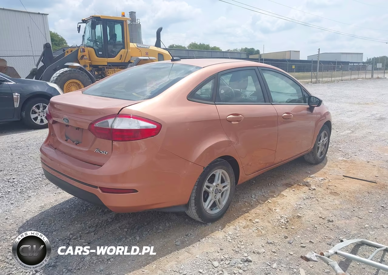 2017 Ford Fiesta Se VIN:3FADP4BJ2HM123405 - 4