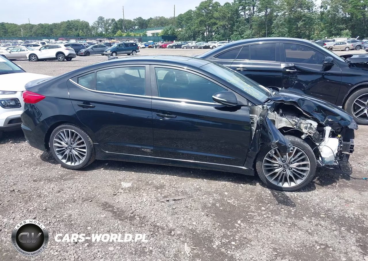 2018 Hyundai Elantra Sport VIN:KMHD04LB9JU447969 - 13