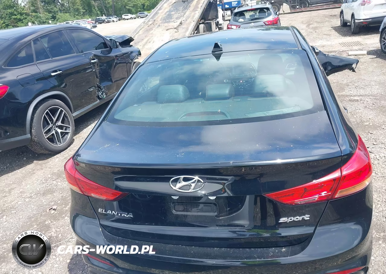 2018 Hyundai Elantra Sport VIN:KMHD04LB9JU447969 - 16