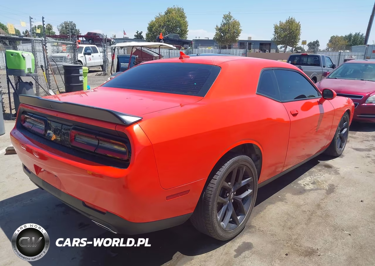 2021 Dodge Challenger Sxt VIN:2C3CDZAG9MH573471 - 4