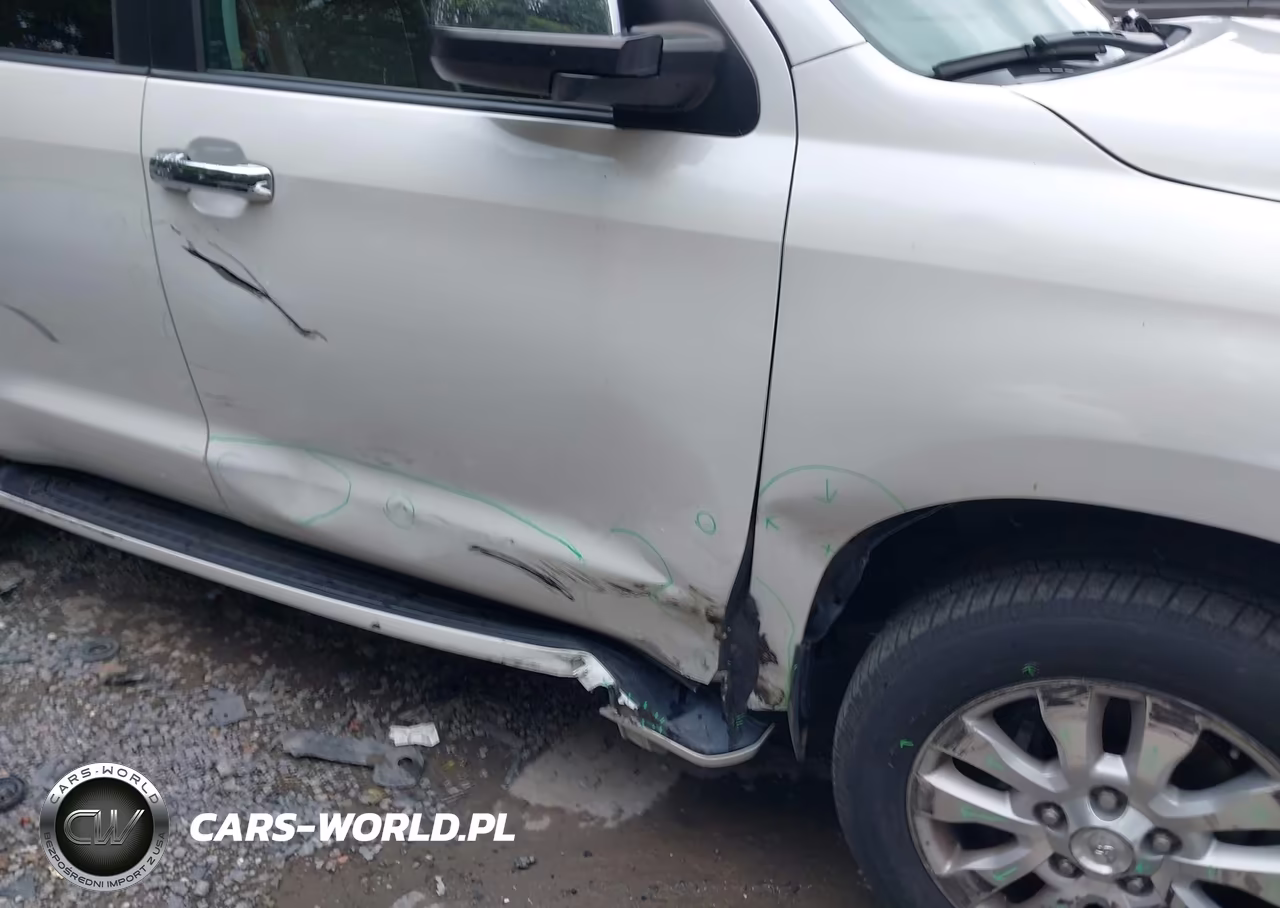 2013 Toyota Sequoia Platinum 5.7L V8 VIN:5TDDW5G17DS087281 - 18