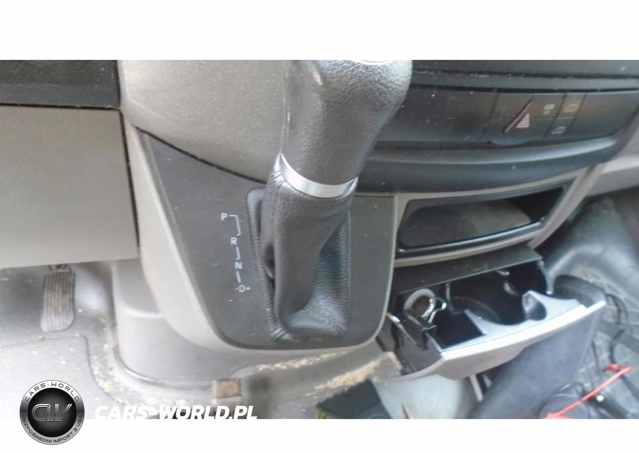 2018 Chevrolet Equinox Lt VIN:3GNAXJEV8JS594638 - 9