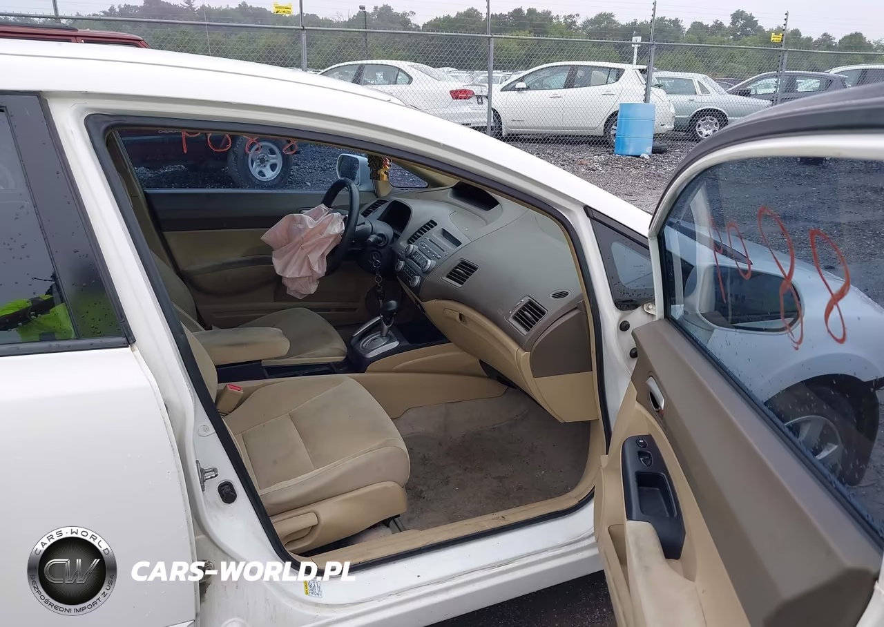2008 Honda Civic Sdn Lx VIN:2HGFA16578H510807 - 5