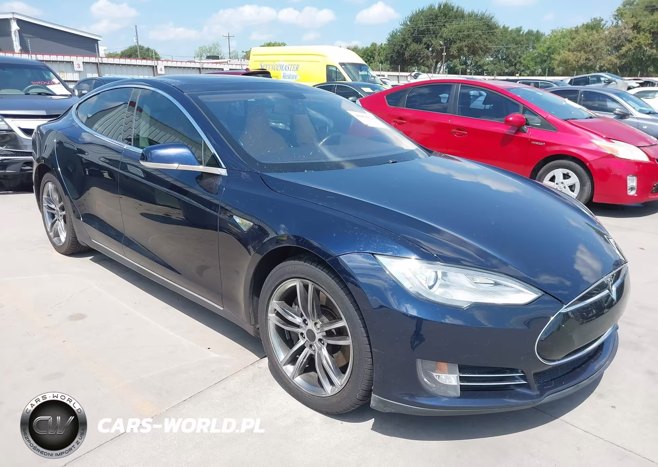 2013 Tesla Model S