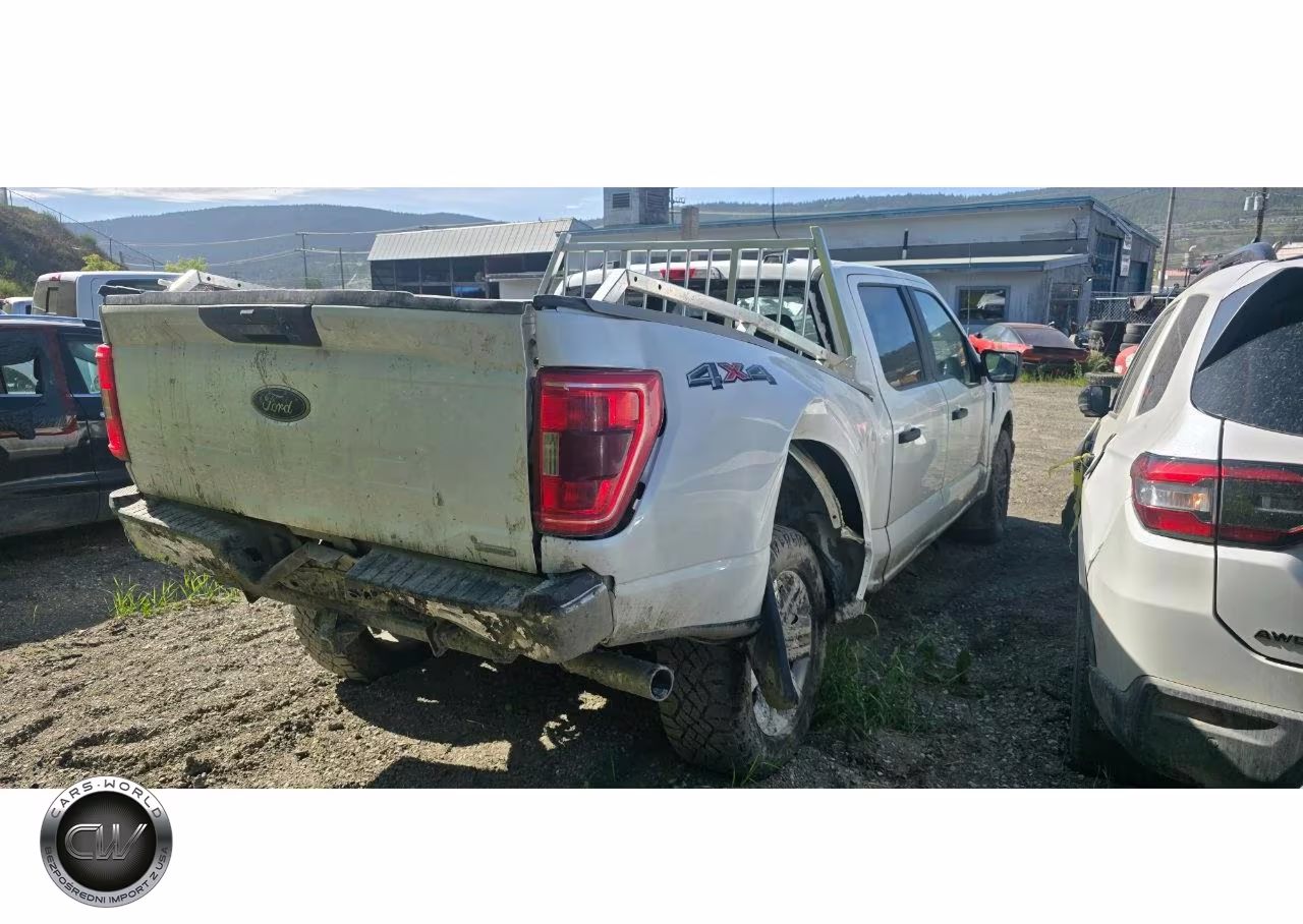 2005 Ford Explorer Xlt-Xlt Sport VIN:1FMZU63W55UA68479 - 3