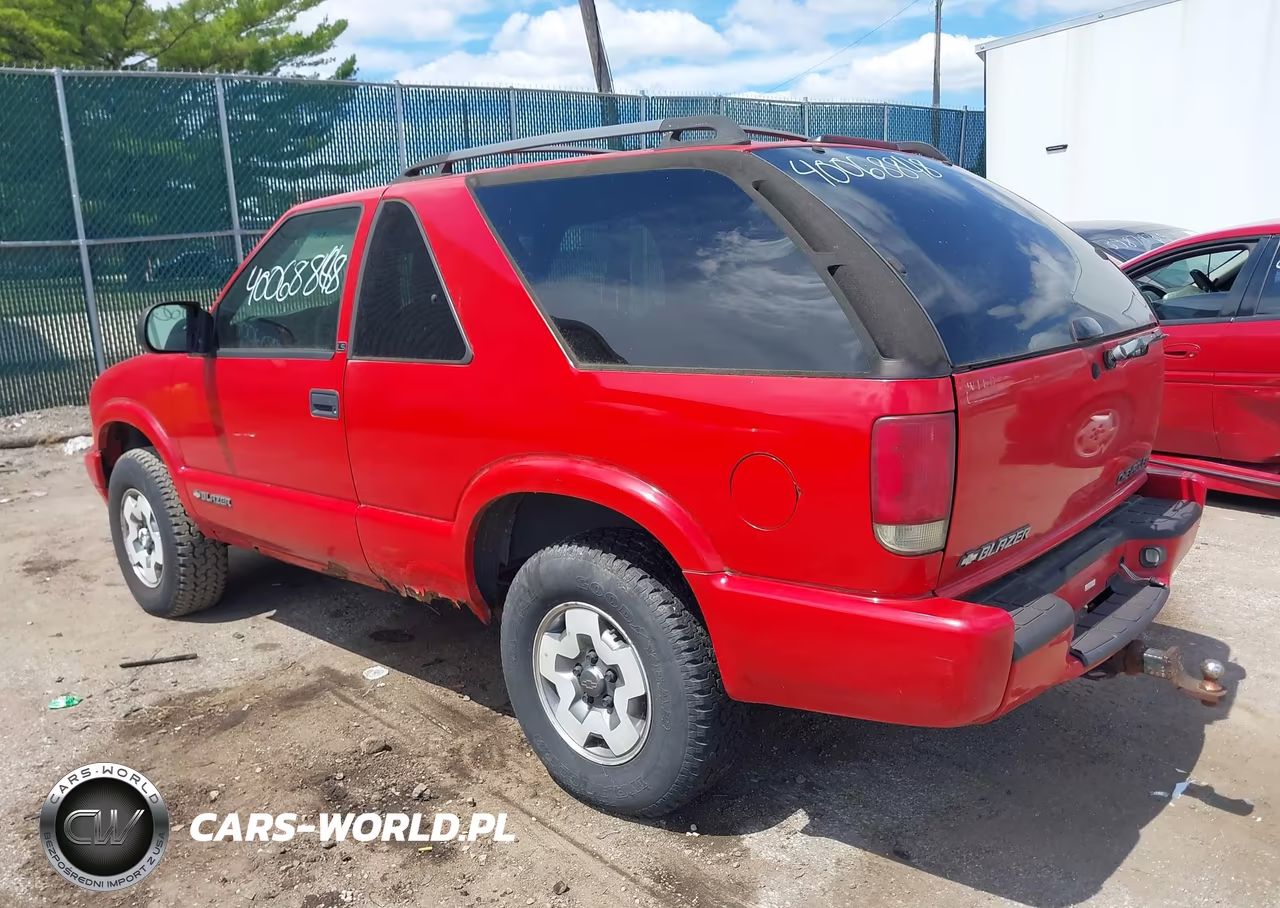 2002 Chevrolet Blazer Ls VIN:1GNCT18W92K195758 - 3