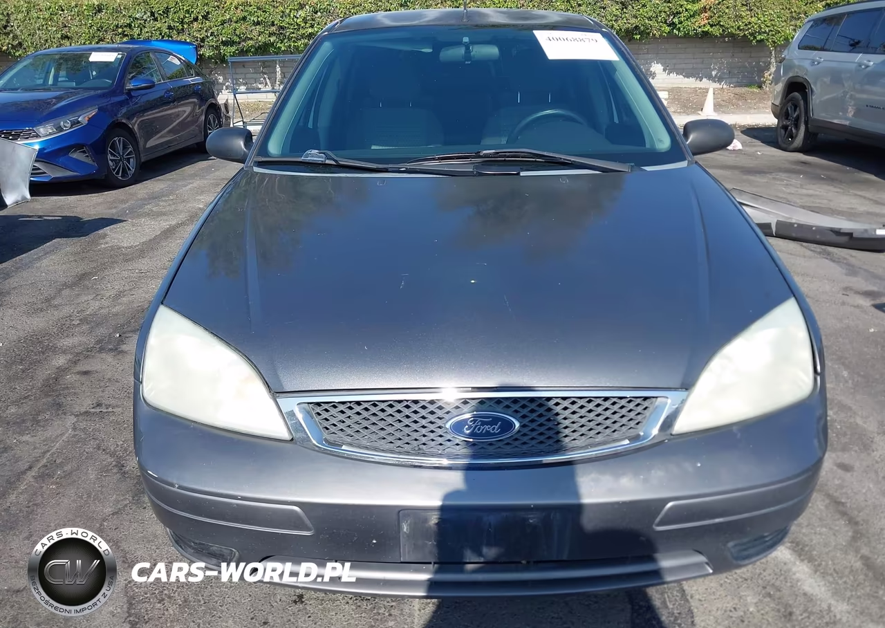 2007 Ford Focus S-Se-Ses VIN:1FAHP34NX7W297765 - 13