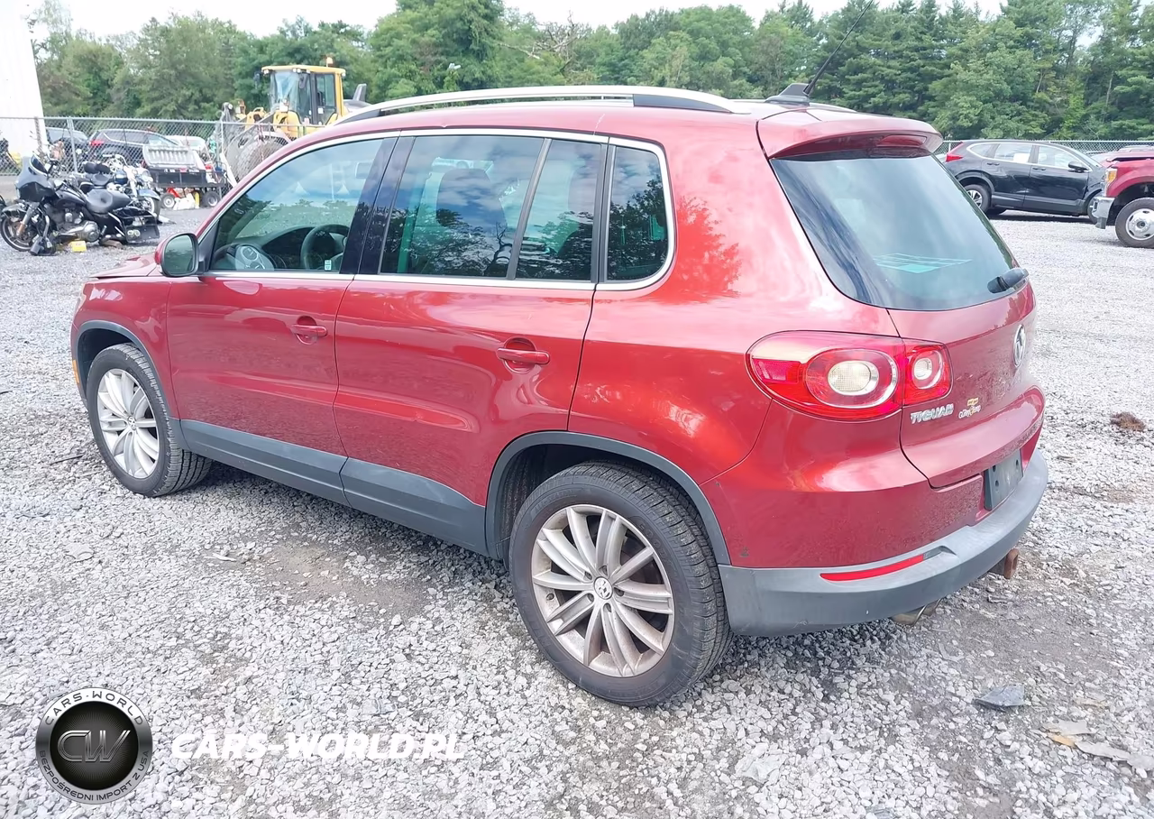 2011 Volkswagen Tiguan S VIN:WVGBV7AX1BW000454 - 3