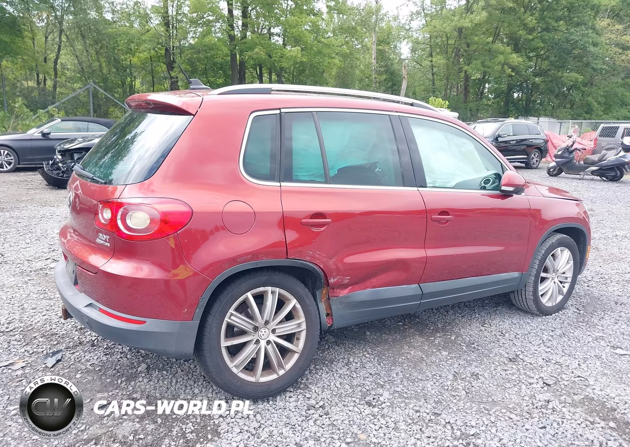 2011 Volkswagen Tiguan S VIN:WVGBV7AX1BW000454 - 6