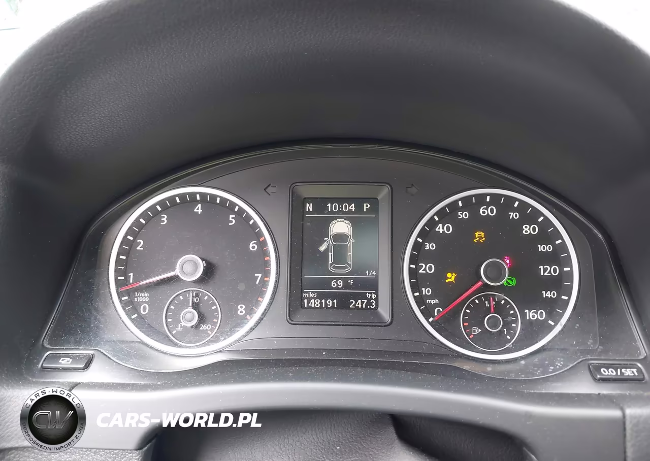 2011 Volkswagen Tiguan S VIN:WVGBV7AX1BW000454 - 7