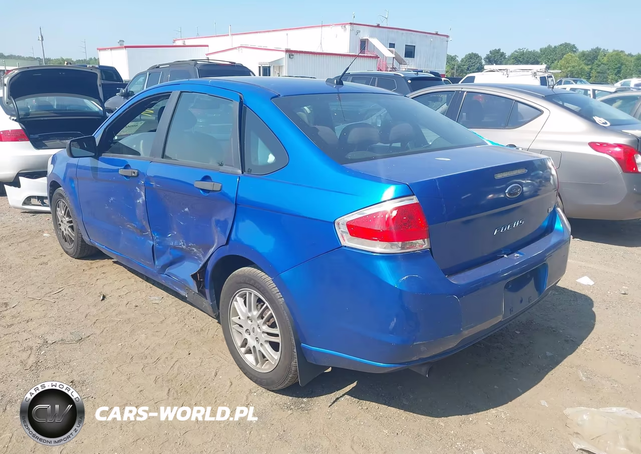 2011 Ford Focus Se VIN:1FAHP3FN9BW182158 - 3