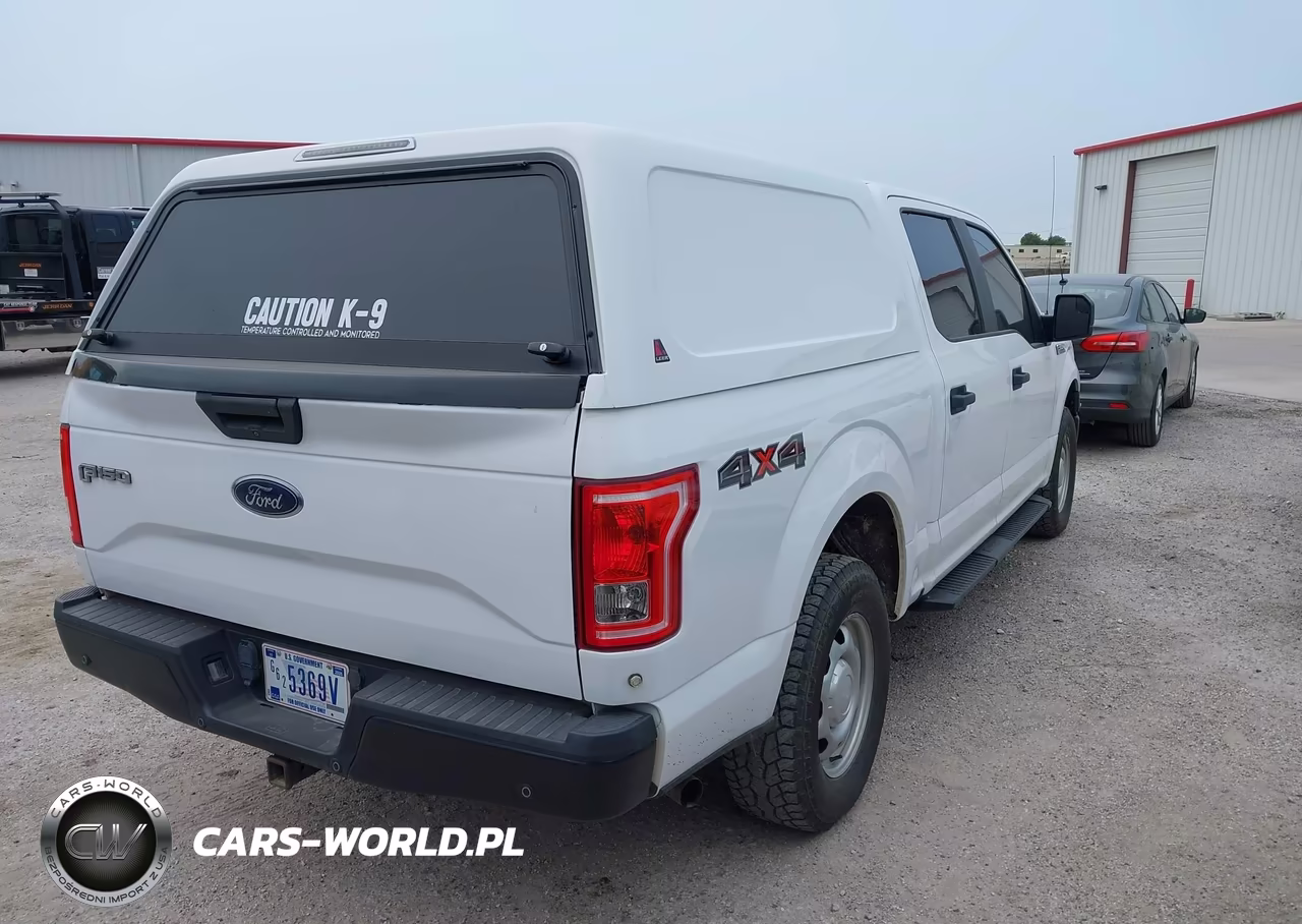 2017 Ford F150 Supercrew VIN:1FTEW1E84HKE26203 - 4