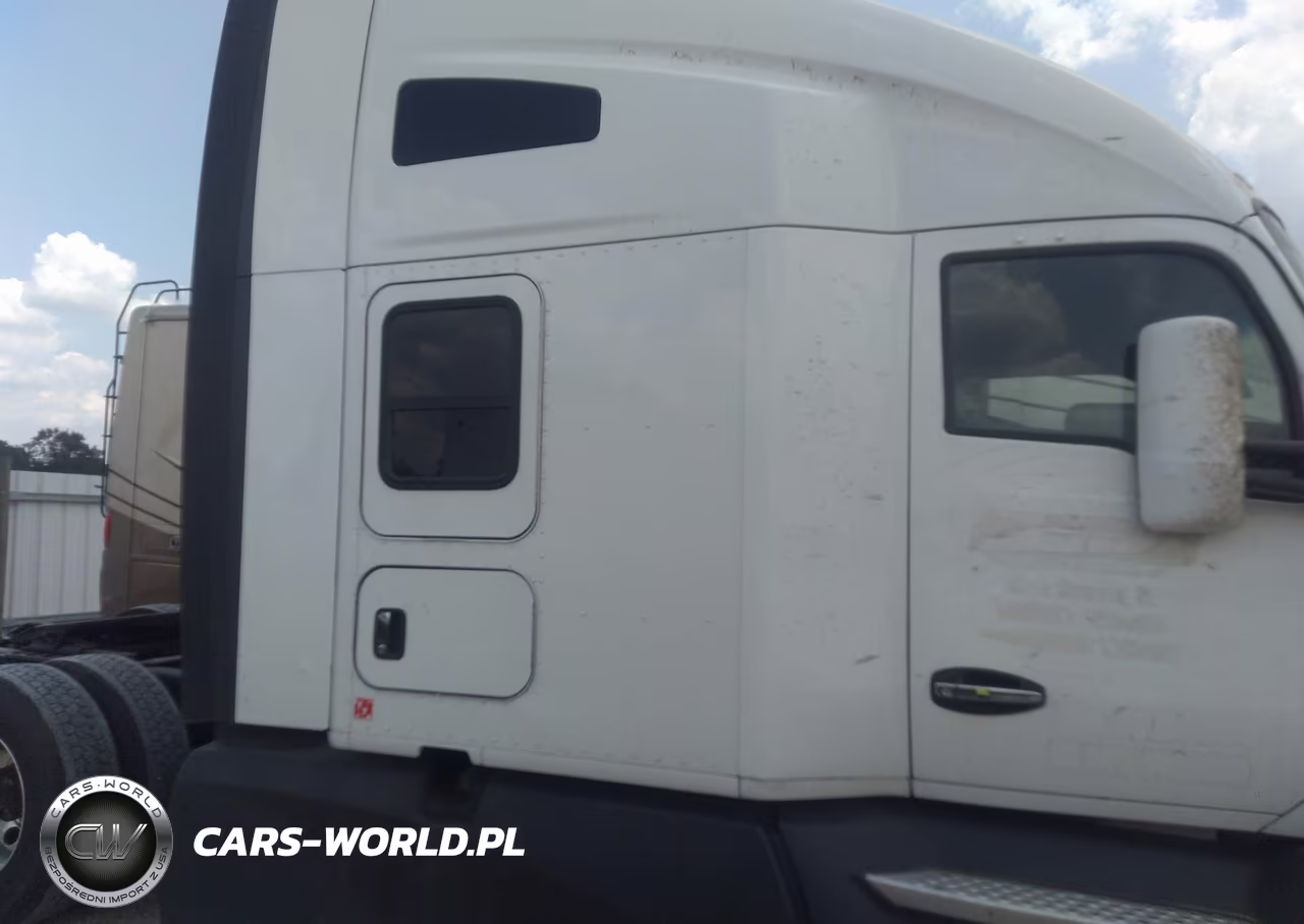 2017 Kenworth T680 VIN:1XKYDP9X3HJ127304 - 13