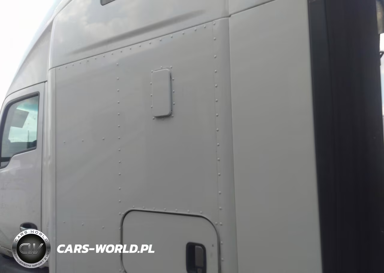 2017 Kenworth T680 VIN:1XKYDP9X3HJ127304 - 14