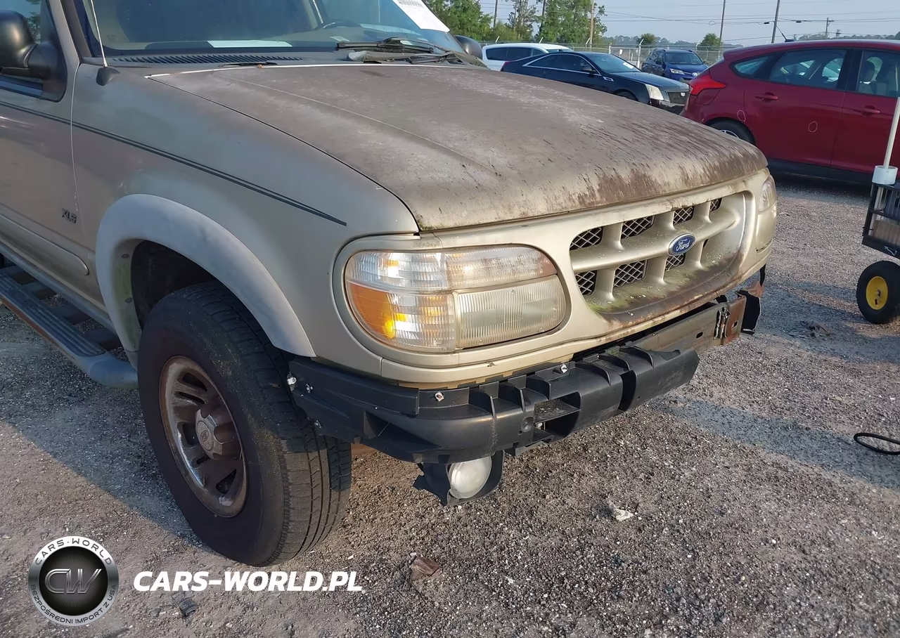 1999 Ford Explorer VIN:1FMZU32X3XZC03392 - 12