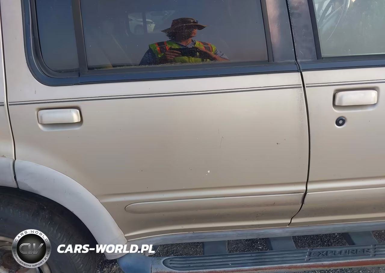 1999 Ford Explorer VIN:1FMZU32X3XZC03392 - 13