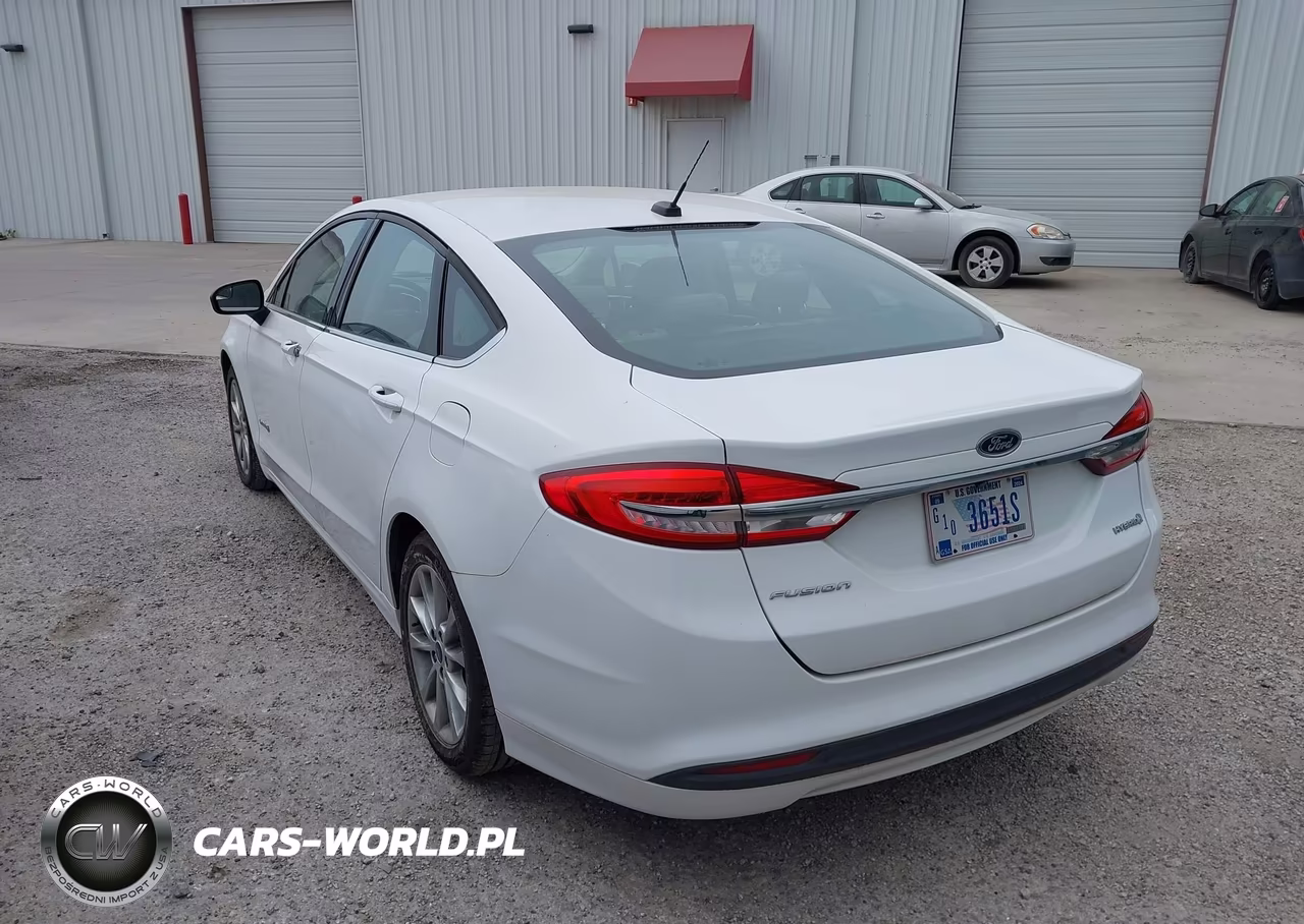 2017 Ford Fusion S Hybrid VIN:3FA6P0UU6HR126934 - 3