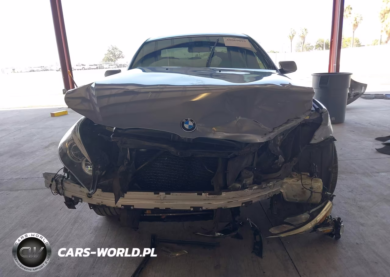 2007 BMW 525I VIN:WBANE53537CW61457 - 13