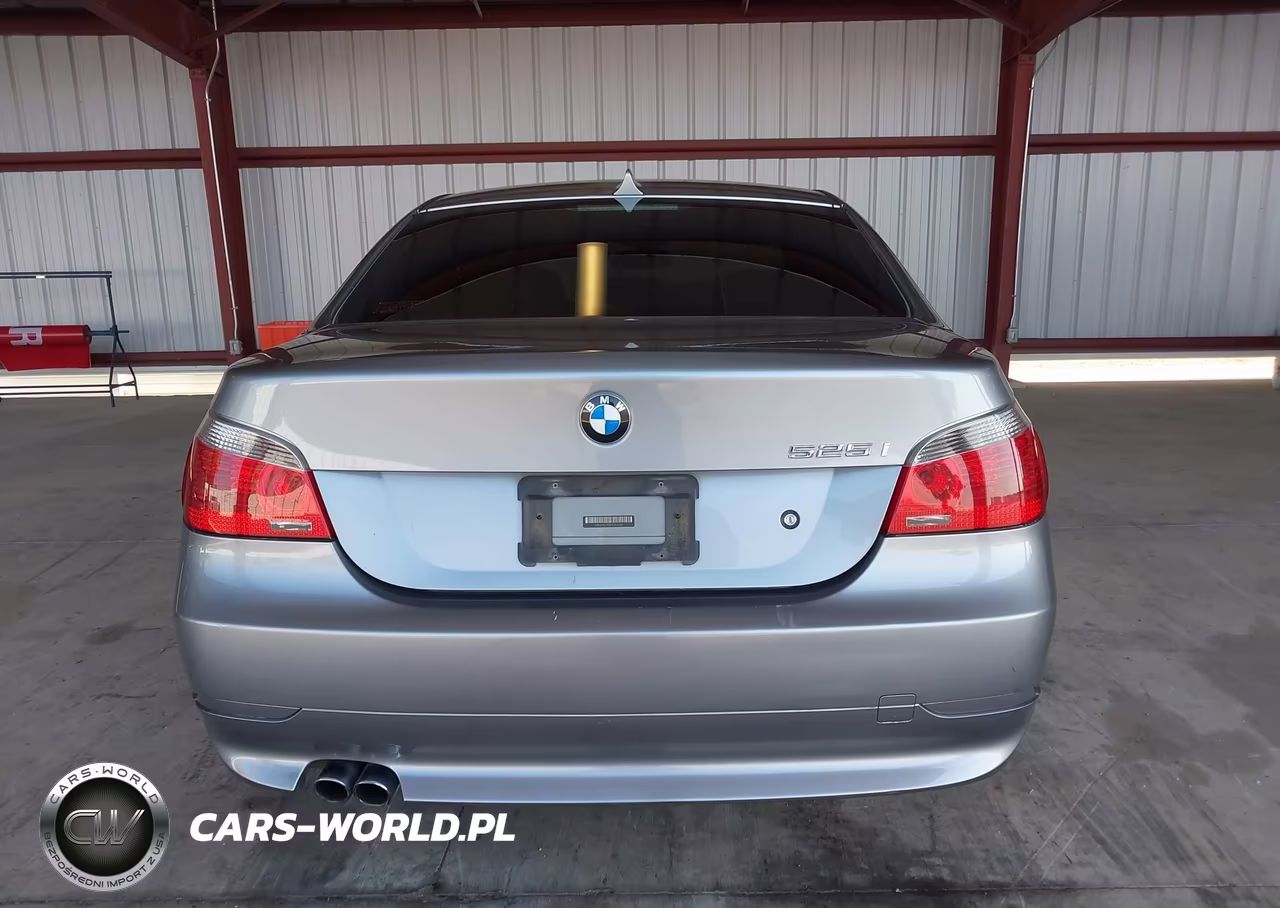 2007 BMW 525I VIN:WBANE53537CW61457 - 17