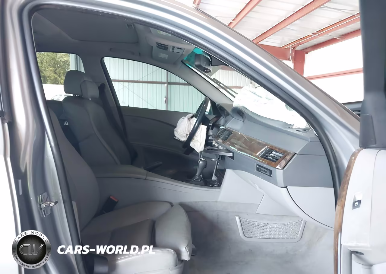 2007 BMW 525I VIN:WBANE53537CW61457 - 5