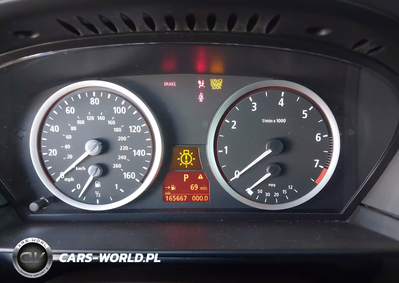 2007 BMW 525I VIN:WBANE53537CW61457 - 7