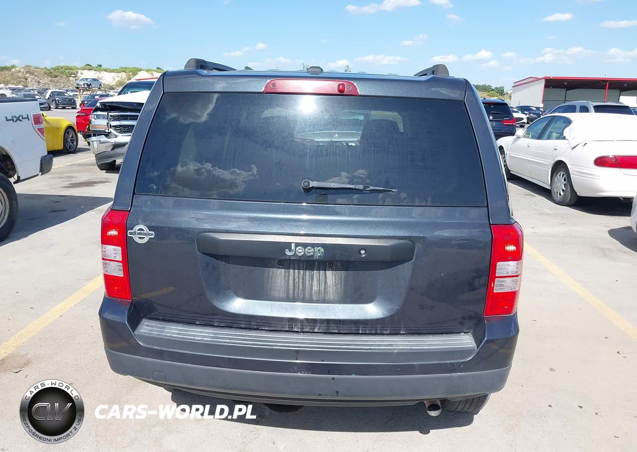 2016 Jeep Patriot Sport VIN:1C4NJPBA5GD609413 - 17