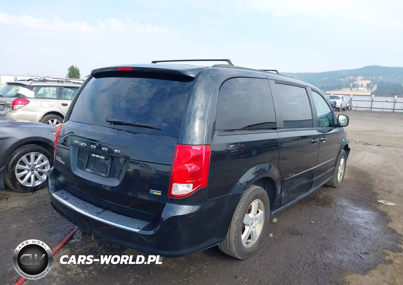 2012 Dodge Grand Caravan Sxt VIN:2C4RDGCG2CR334070 - 4