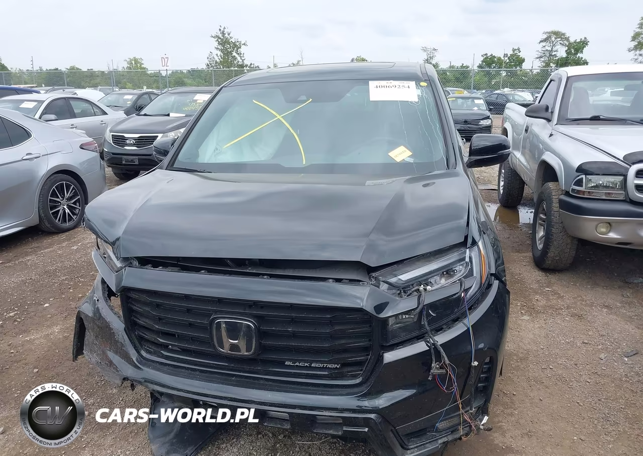 2023 Honda Ridgeline Black Edition VIN:5FPYK3F81PB016691 - 12