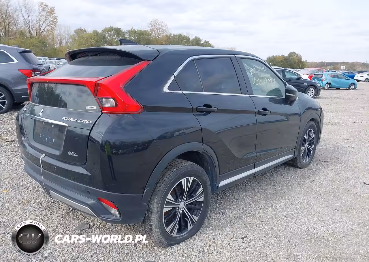2018 MITSUBISHI ECLIPSE CROSS SEL VIN:JA4AT5AA4JZ048317 - 4