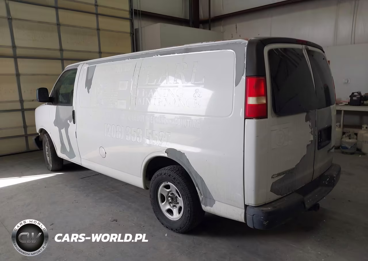 2005 Chevrolet Express VIN:1GCFG15XX51190067 - 3