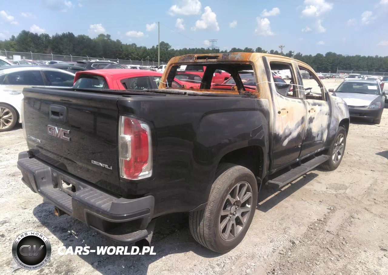 2018 GMC Canyon Denali VIN:1GTP6EE16J1192063 - 4
