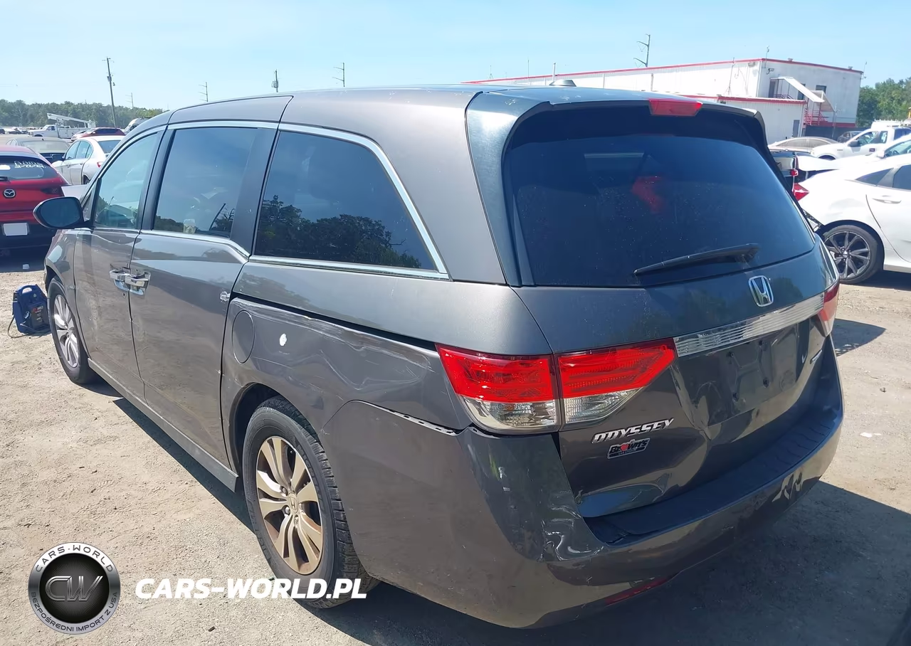 2017 Honda Odyssey Se VIN:5FNRL5H35HB011776 - 3