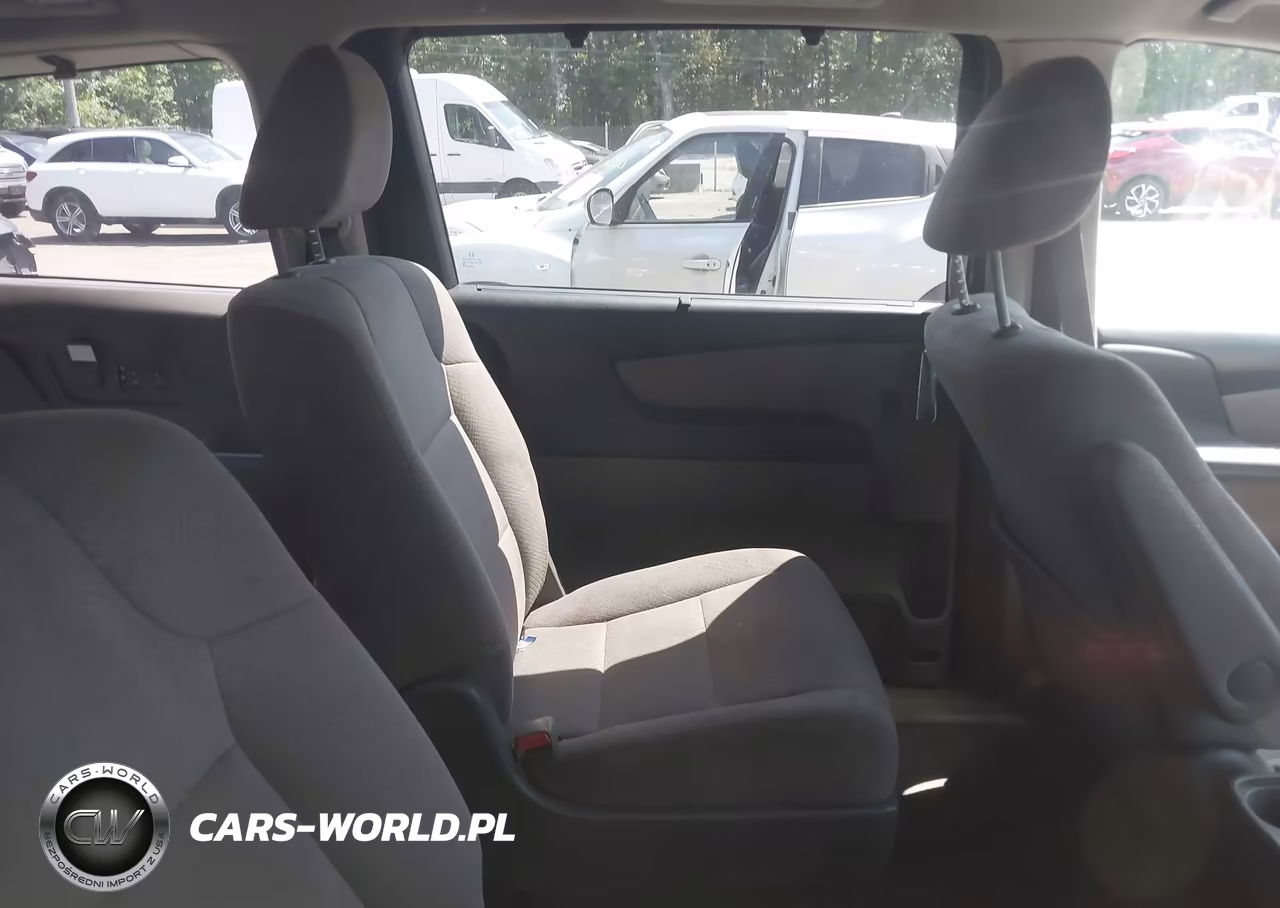 2017 Honda Odyssey Se VIN:5FNRL5H35HB011776 - 8