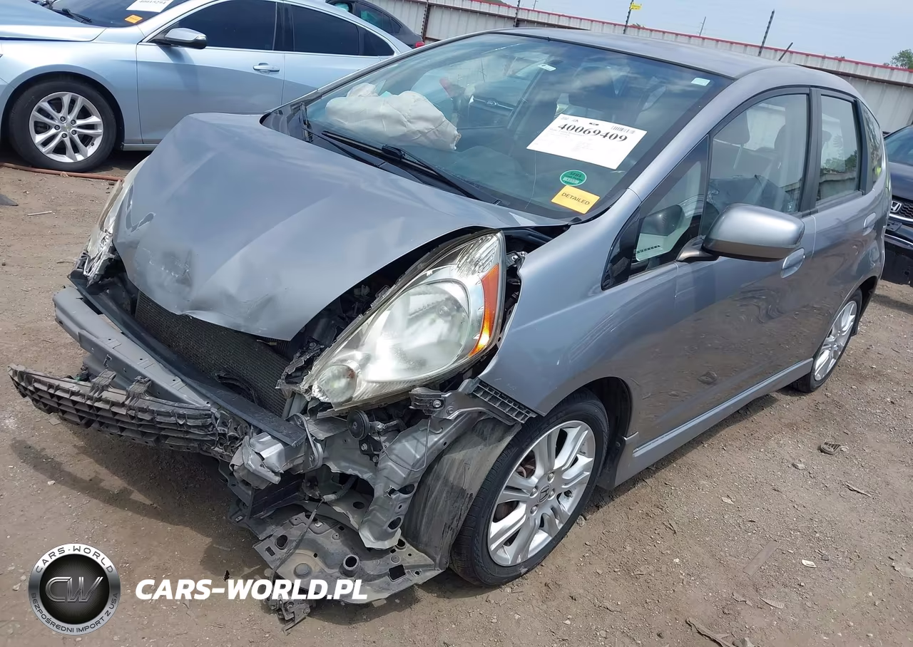 2010 Honda Fit Sport VIN:JHMGE8H4XAC028635 - 2