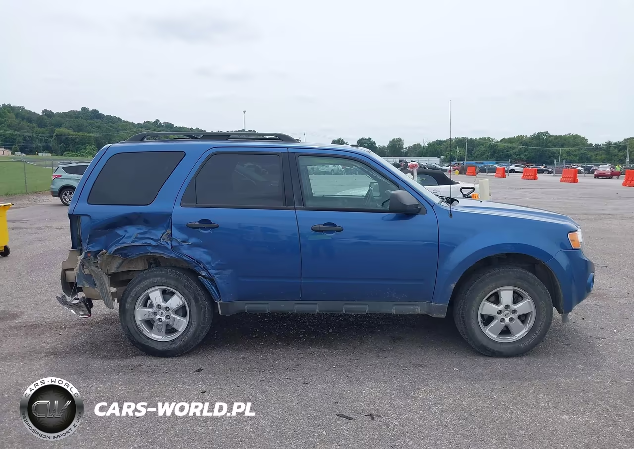 2010 Ford Escape Xlt VIN:1FMCU0D70AKA34174 - 13