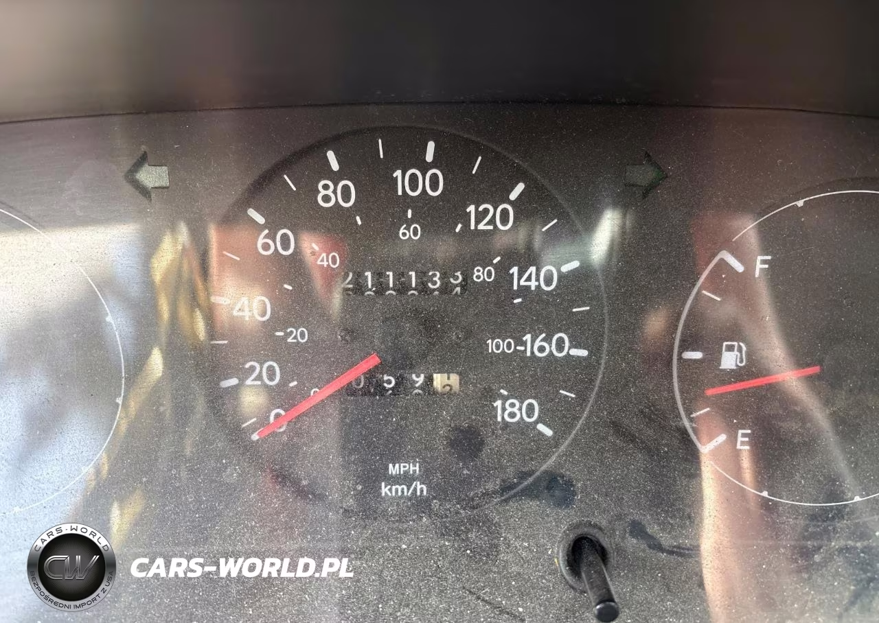 2007 Chevrolet Silverado 1500 Classic Work Truck VIN:1GCEC14X07Z141862 - 7