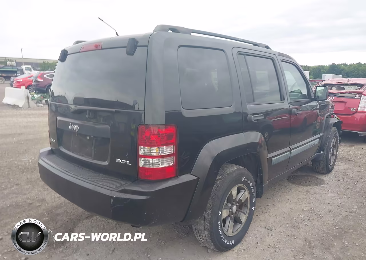 2008 Jeep Liberty Sport VIN:1J8GN28KX8W160342 - 4