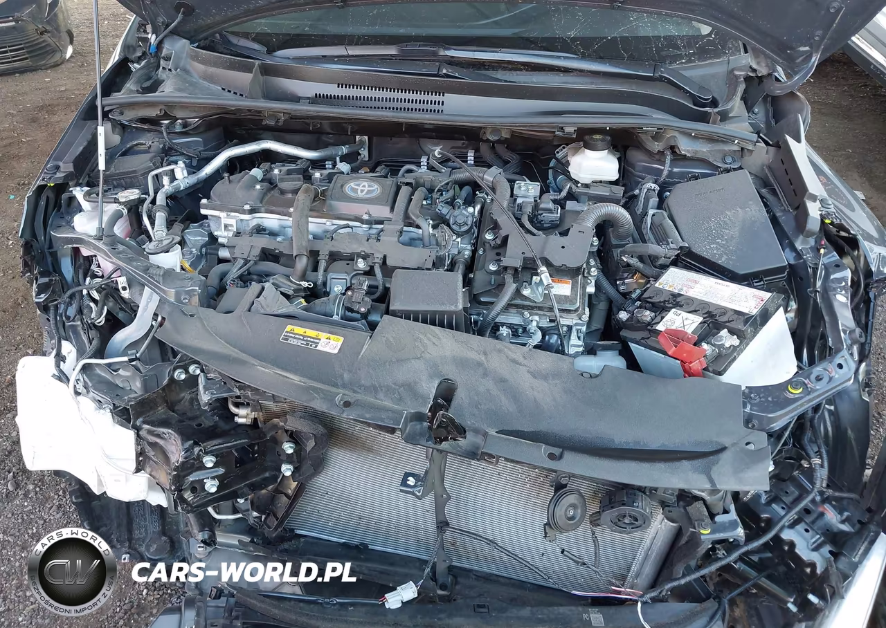 2024 Toyota Corolla Hybrid Le VIN:JTDBCMFEXR3035909 - 10