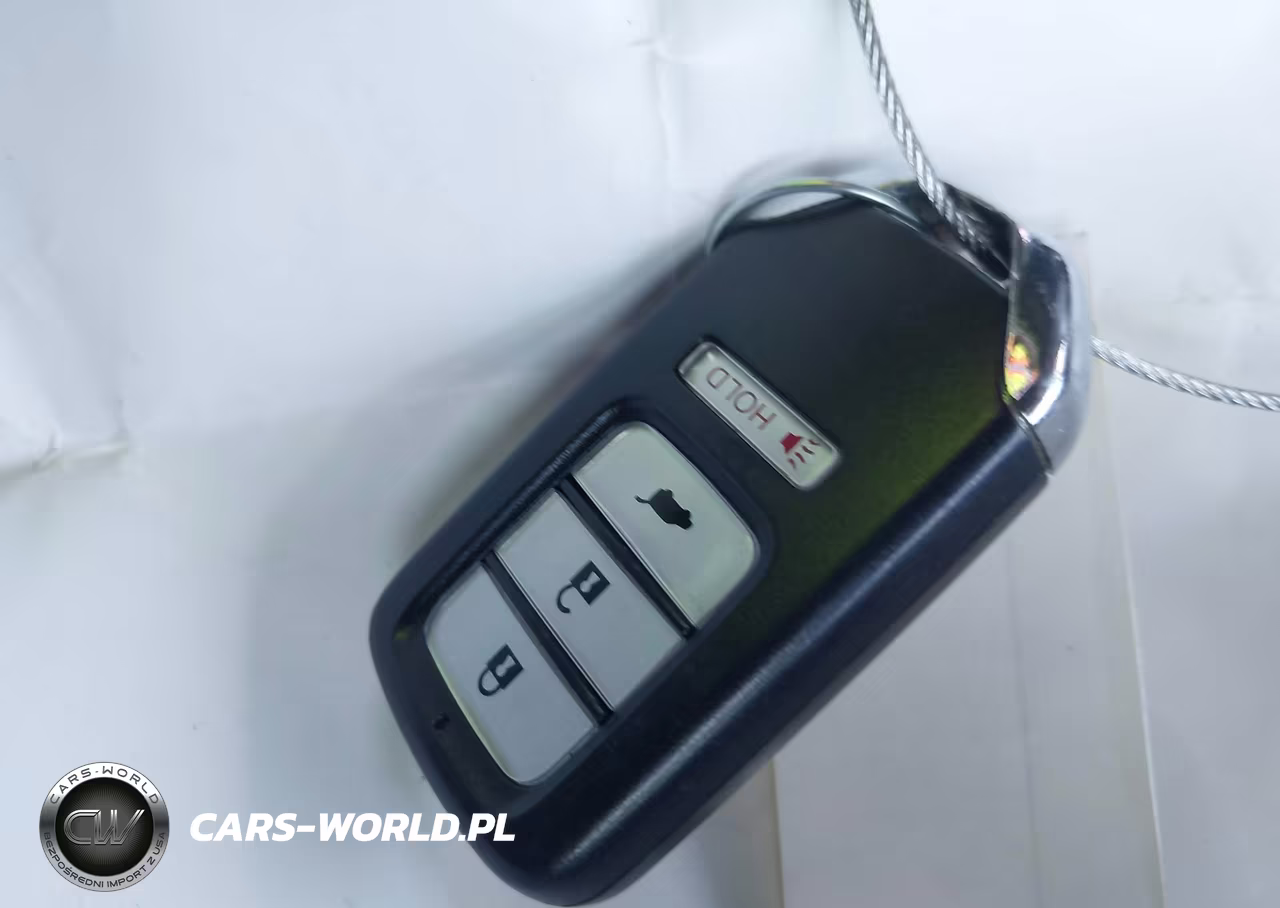 2018 Honda Civic Type R Touring VIN:SHHFK8G75JU204588 - 11