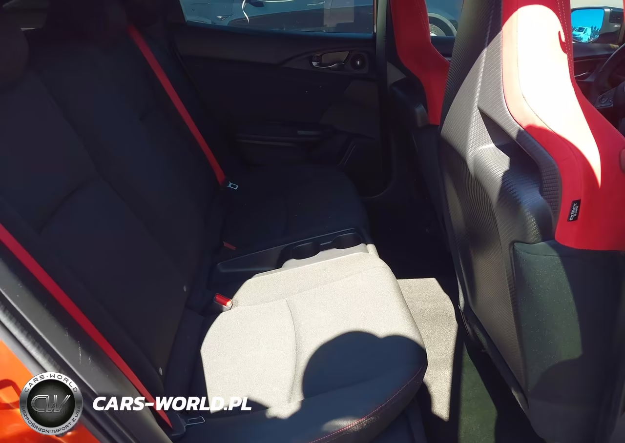 2018 Honda Civic Type R Touring VIN:SHHFK8G75JU204588 - 8