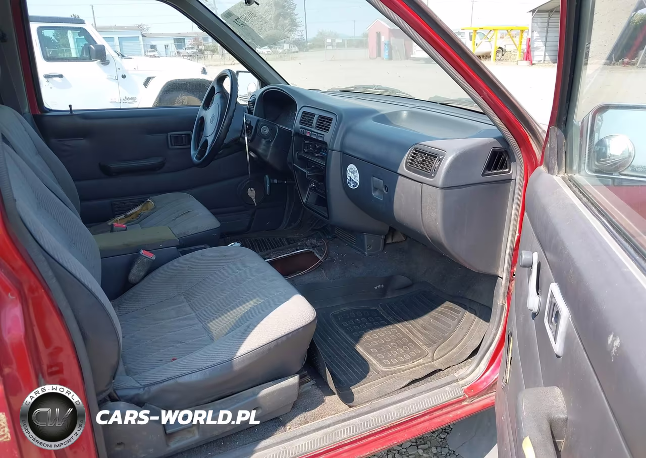 1995 Nissan Truck King Cab Xe VIN:1N6SD16Y8SC450235 - 5