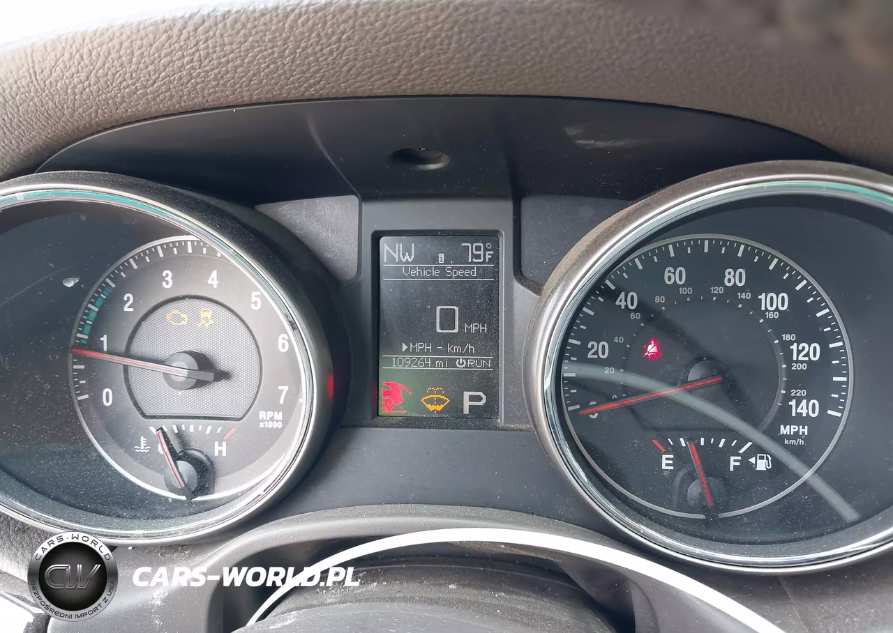 2013 Jeep Grand Cherokee Laredo VIN:1C4RJFAG2DC586272 - 7